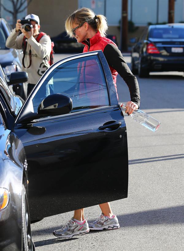 Cameron Diaz leaving the gym in Los Angeles 1/18/13 