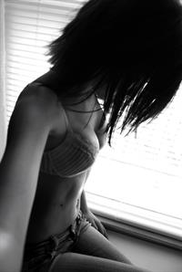 Neon Lynxie in lingerie