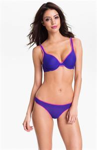 Mayra Suárez in lingerie