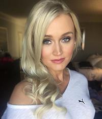 Blair O'Neal taking a selfie