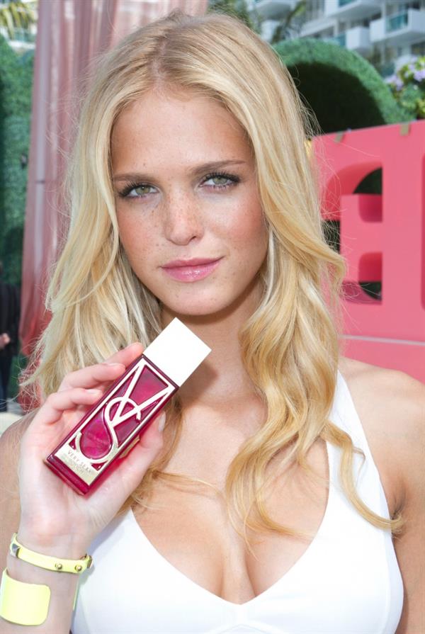 Erin Heatherton