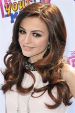 Cher Lloyd Make Your Mark Shake It Up Dance Off 2012 LA 10/06/2012 