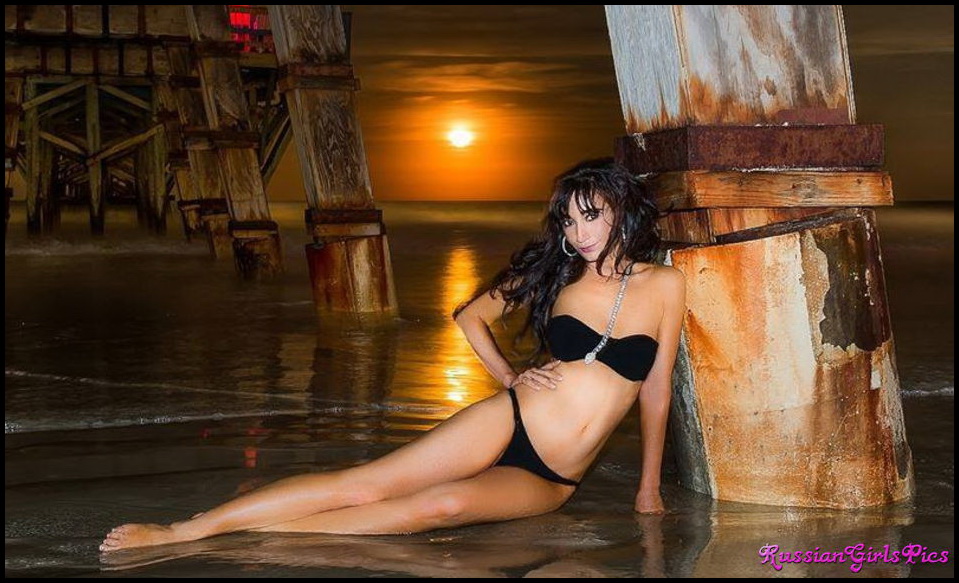 Tatyana Hoke in a bikini