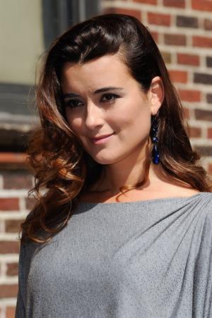 Cote De Pablo outside the Ed Sullivan Theater for Letterman on April 25, 2011 