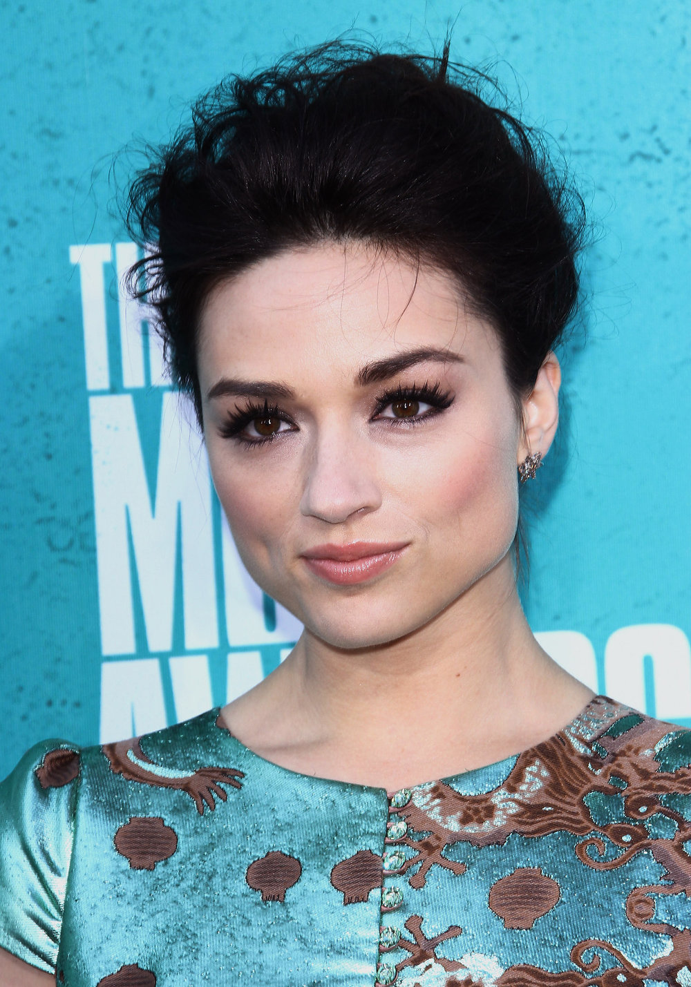 Crystal Reed - 2012 MTV Movie Awards (Arrival) in Universal City (June 3, 2012)