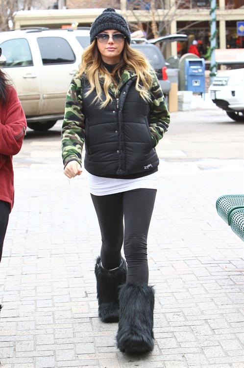 Daisy Fuentes Christmas shopping in Aspen 12/24/12 