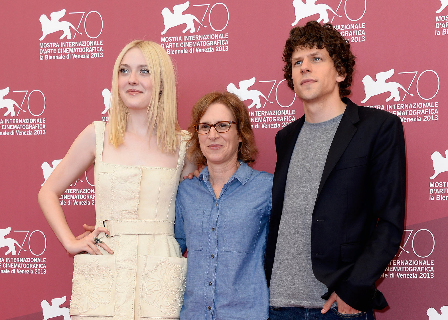 Dakota Fanning - Night Moves photocall VFF 8/31/13