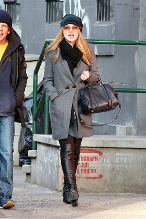 Dakota Fanning out and about in NY 11/28/12 
