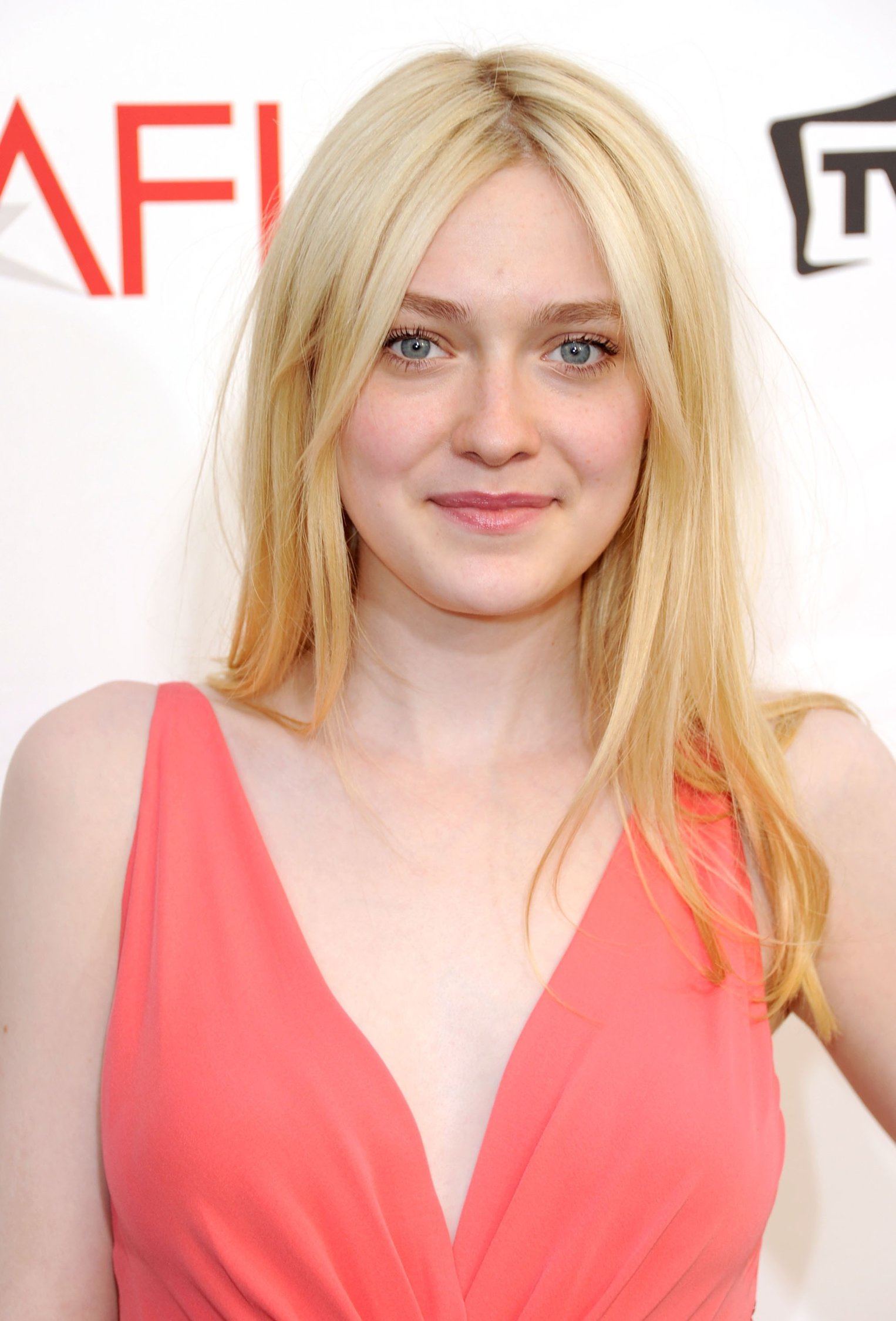 Dakota Fanning - AFI Life Achievement Award Honoring Shirley MacLaine in LA June 7, 2012