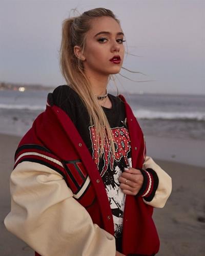 Delilah Belle Hamlin