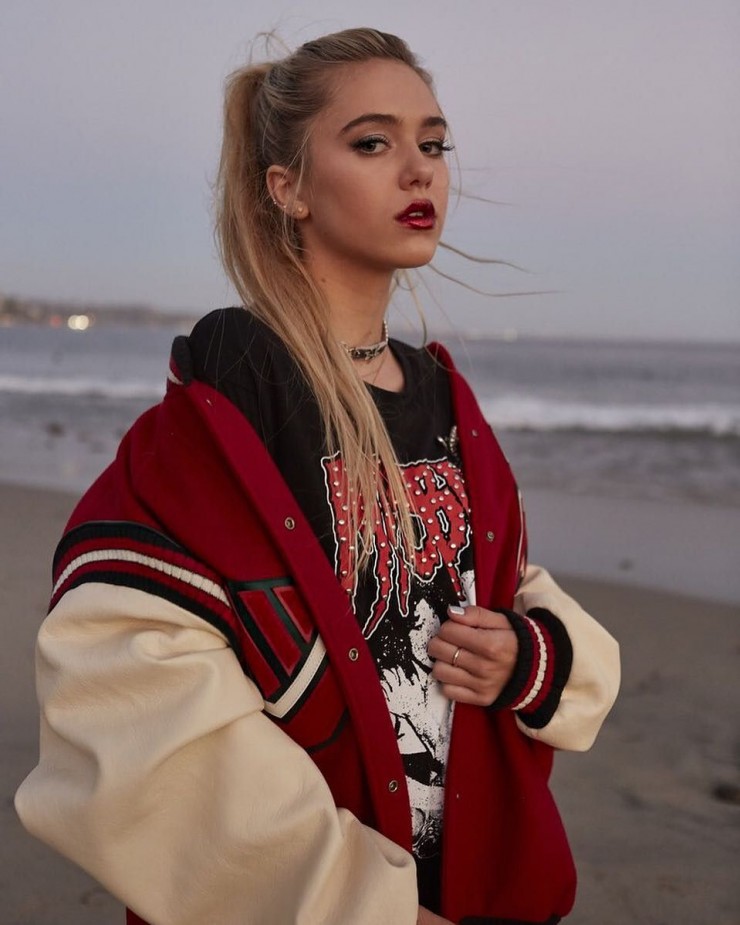 Delilah Belle Hamlin