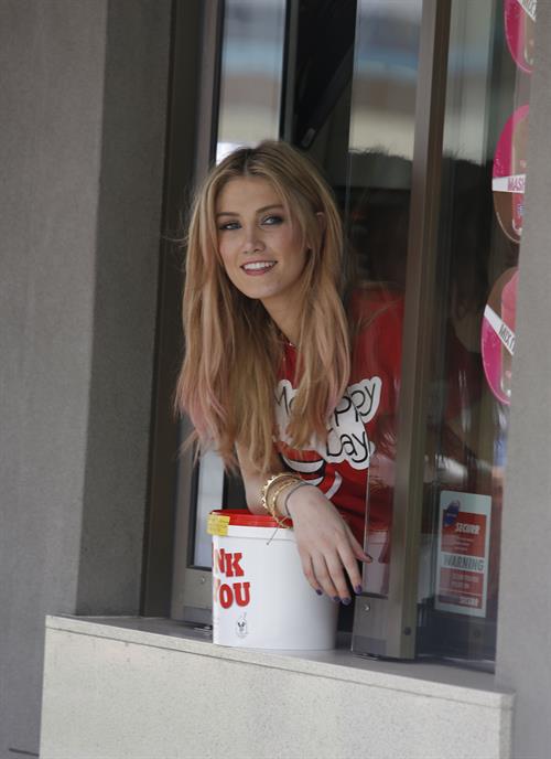 Delta Goodrem McHappy Day in Tullamarine - November 10, 2012