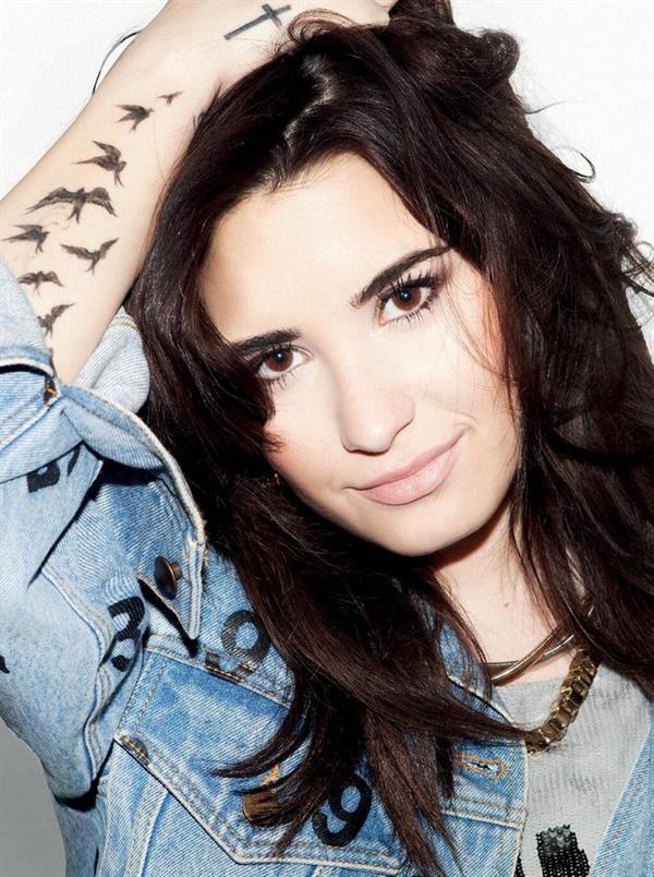 Demi Lovato 2013 Fiasco Magazine photoshoot UNTAGGED demi lovato photoshoot! 