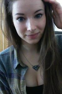 Enji Night taking a selfie