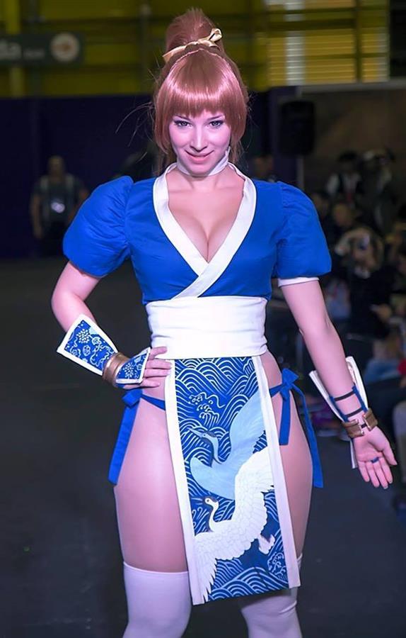 Enji Night as Kasumi