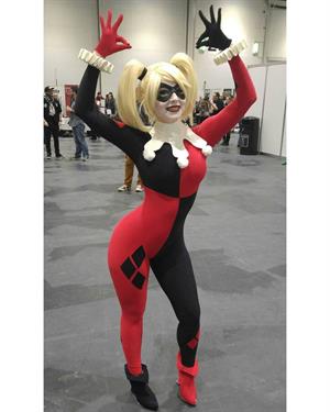 Enji Night as Harley Quinn