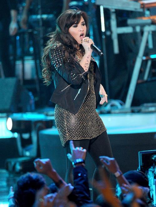 Demi Lovato VH1 Divas 2012 in Los Angeles 12/16/12 