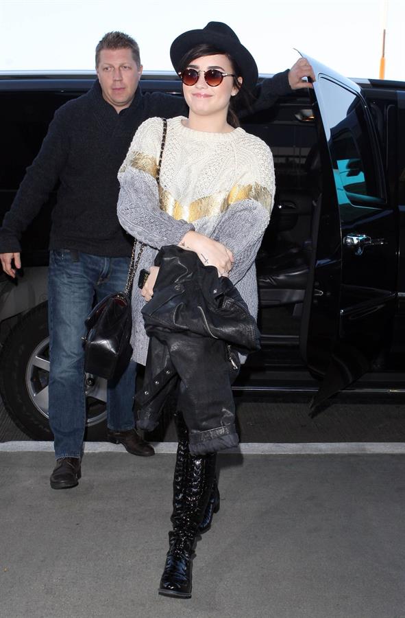 Demi Lovato at LA airport 12/7/12 