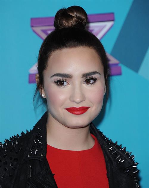 Demi Lovato The Factor finalists party in LA 11/5/12