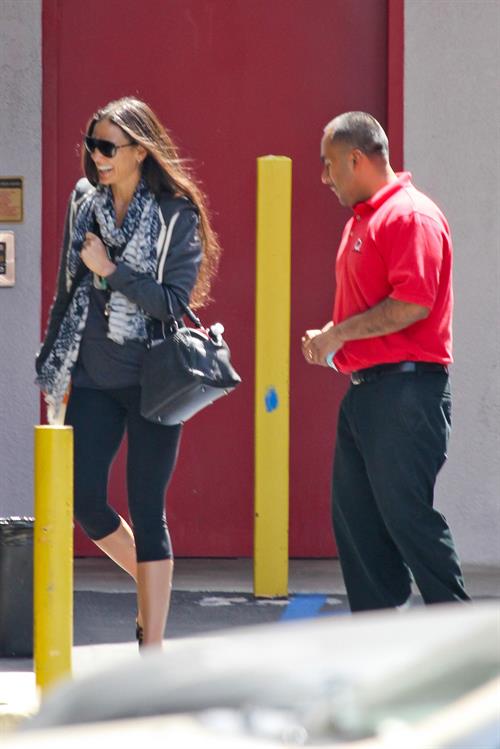 Demi Moore Leaving her pilates class after a workout in Hollywood (May 15, 2013) 