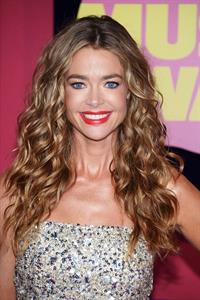 Denise Richards - 2012 CMT Music Awards in Nashville (June 6, 2012) 