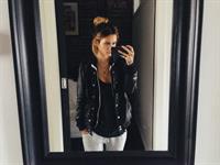 Jenah Yamamoto taking a selfie