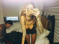 Jenah Yamamoto taking a selfie