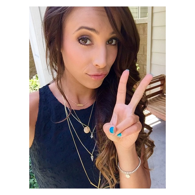 Sierra Dallas taking a selfie