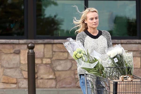 Diane Kruger Step out for a quick trip to a local Gelson's Maker in Hollywood on May 8, 2013
