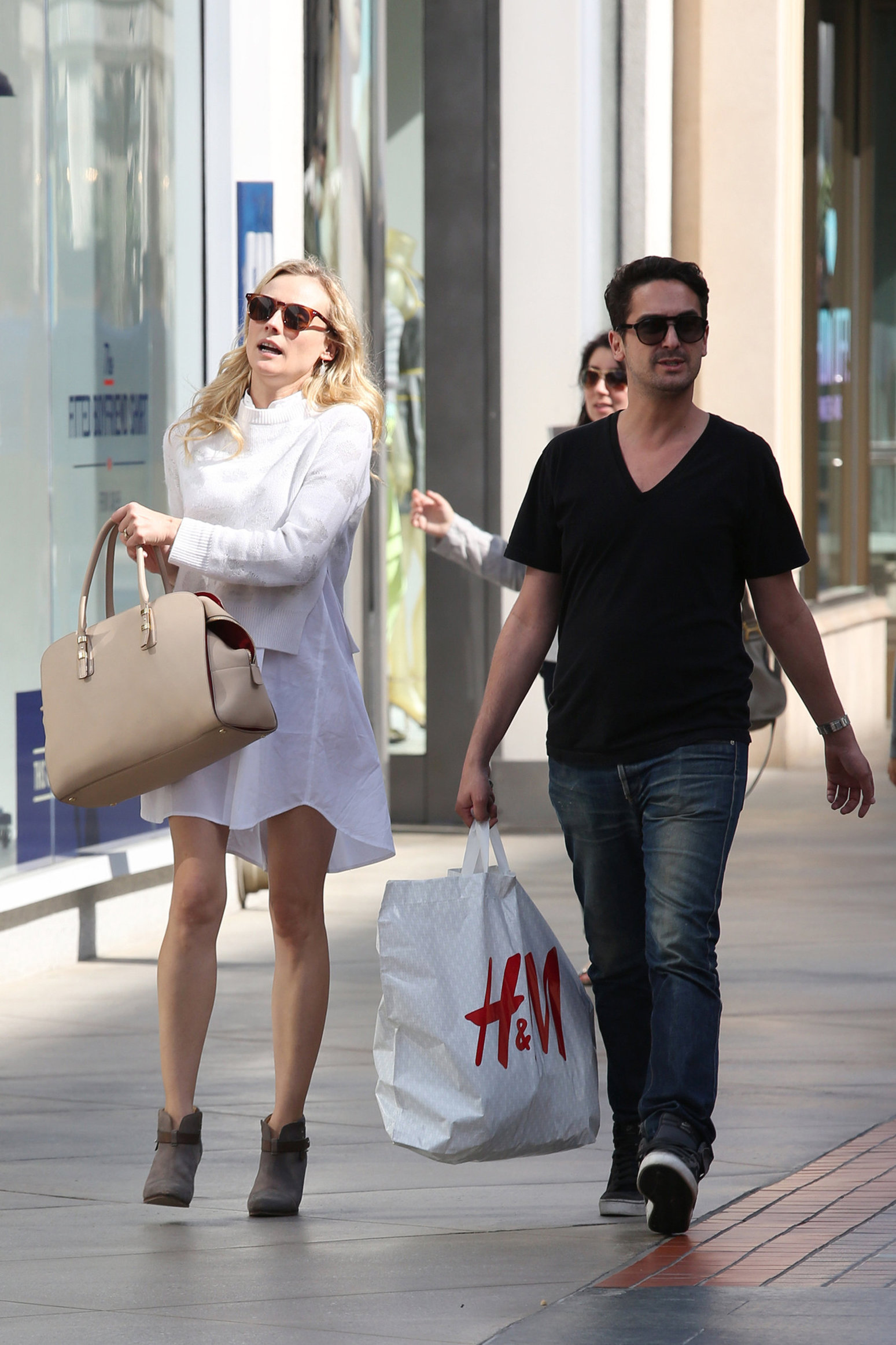Diane Kruger Out for some shopping at a Westfield Mall in LA on April 3, 2013