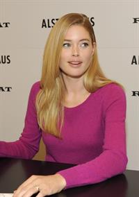 Doutzen Kroes launches ''Repeat by Doutzen'' Fashion Collection in Hamburg October 6, 2012 
