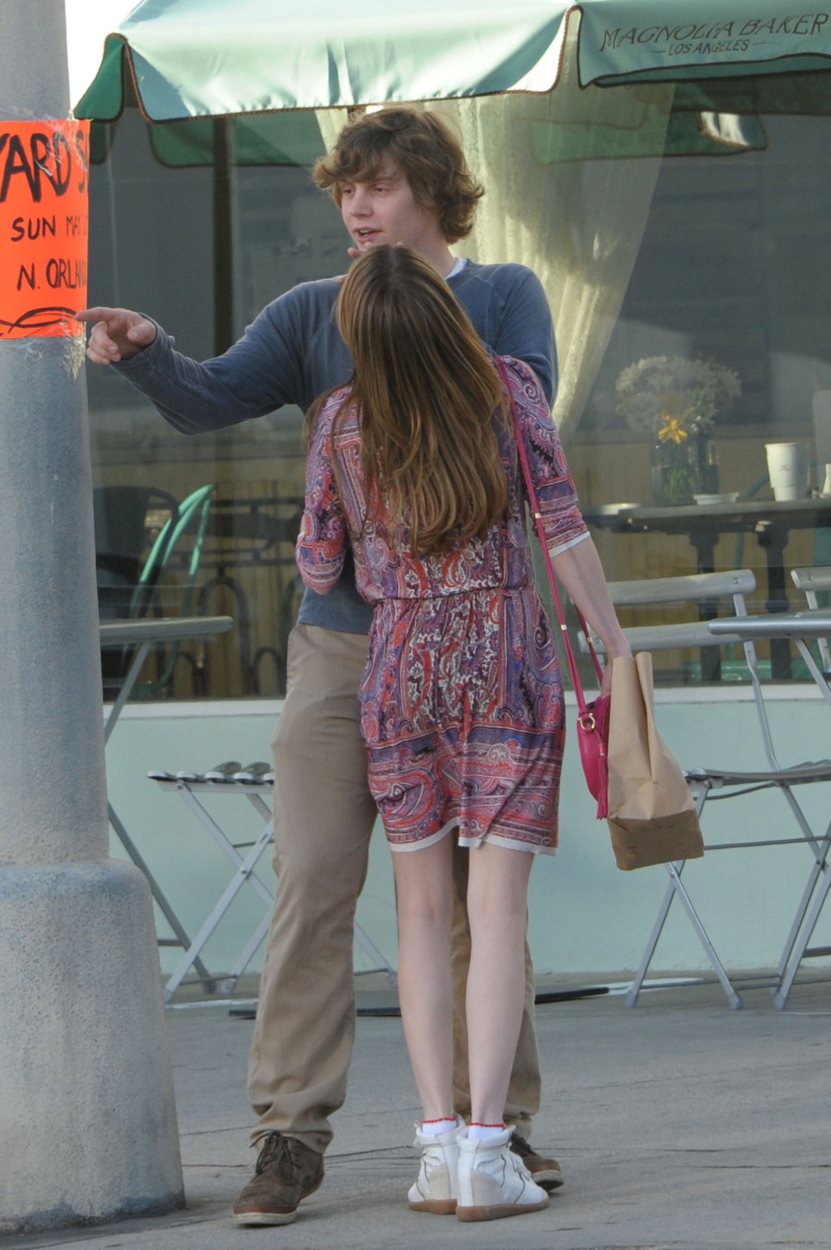Emma Roberts - Steps out with boyfriend Evan Peters at Third Street in Los Angeles (28.05.2013) 