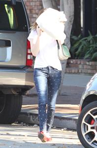 Emma Roberts - Spotted with her hearts in her boots in Santa Monica (14.02.2013) 