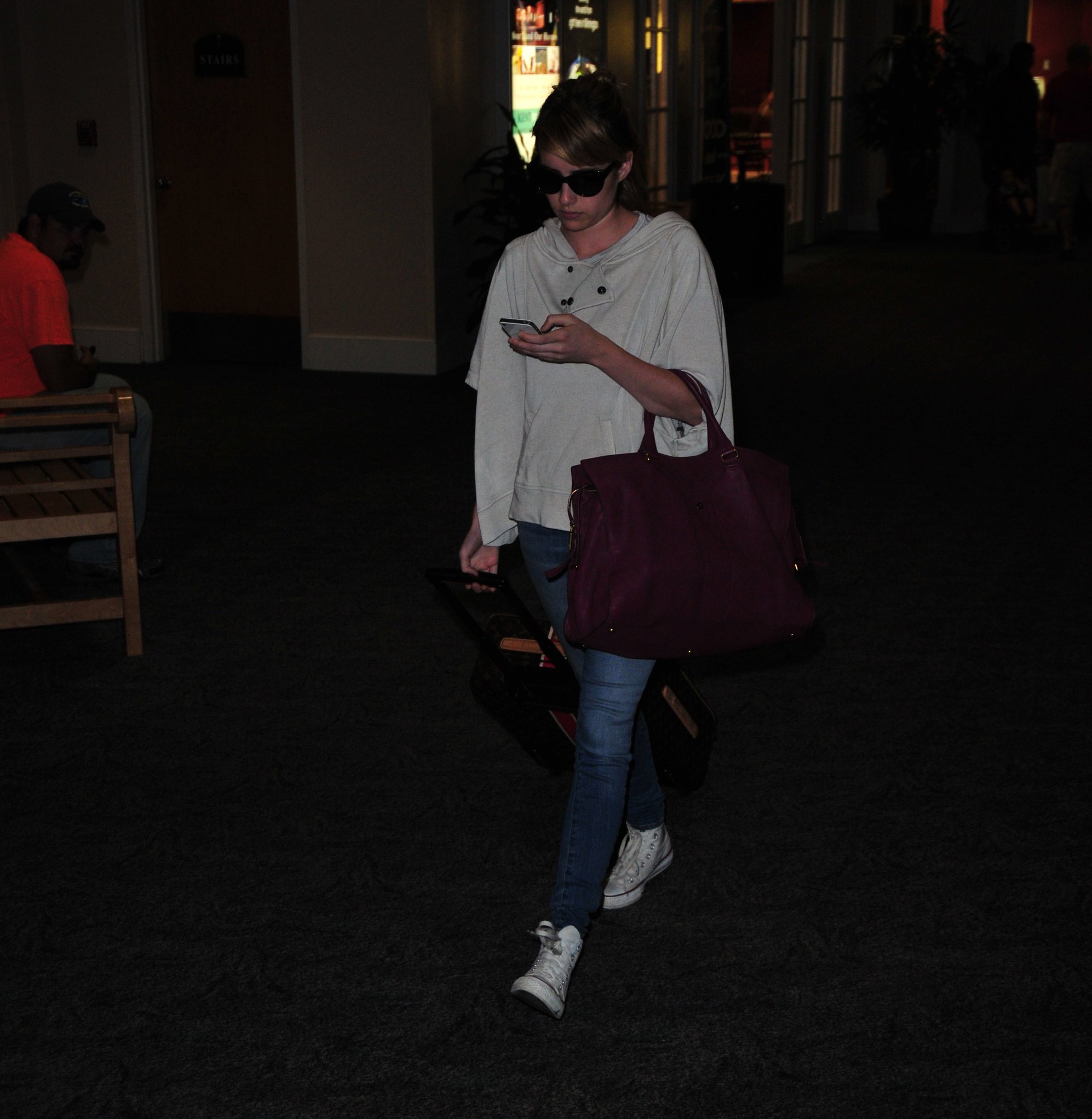 Emma Roberts lands in Wilmington to continue filming 'We're the Millers' (09 August 2012)