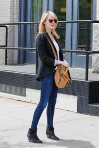 Emma Stone - out and about in New York City (17.05.2013) 