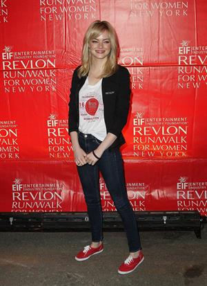 Emma Stone Revlon Run/Walk For Women in New York City - May 4, 2013 