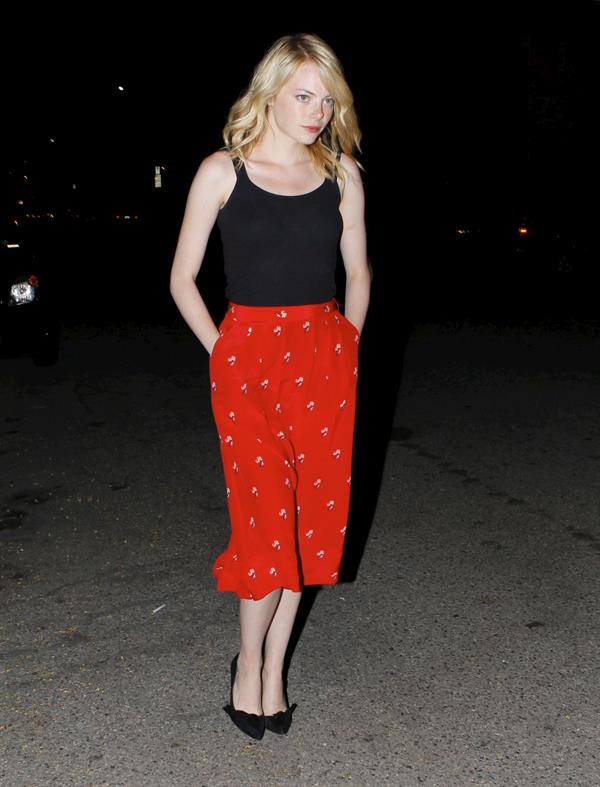 Emma Stone Out To Dinner - August 20, 2012 