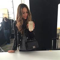 Mathilde Gøhler taking a selfie