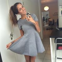 Talisa Loup taking a selfie