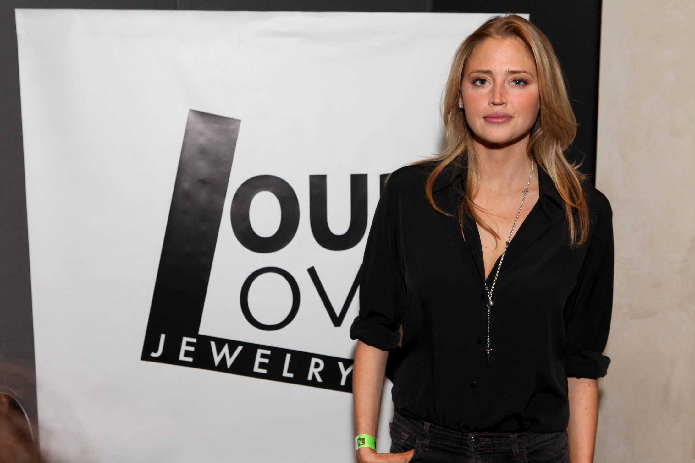 Estella Warren Kari Feinstein Style Lounge - Pre-Golden Globes 2013 - Day 1 (Jan 10, 2013) 