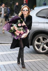 Geri Halliwell shopping for some roses in London on February 14, 2013