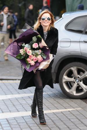 Geri Halliwell shopping for some roses in London on February 14, 2013