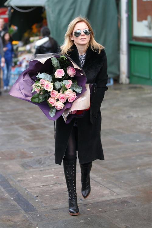 Geri Halliwell shopping for some roses in London on February 14, 2013