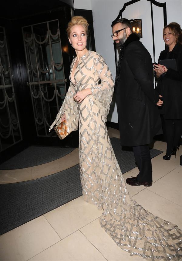 Gillian Anderson  Harper’s Bazaar Women of the Year Awards in London - October 31, 2012 