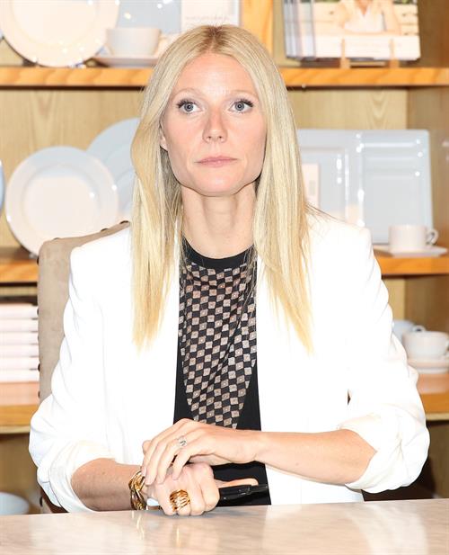 Gwyneth Paltrow Book signing at Williams-Sonoma in Beverly Hills on Apr. 5, 2013 