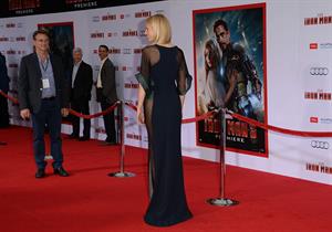 Gwyneth Paltrow 'Iron Man 3' premiere in Hollywood 4/24/13 