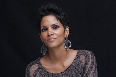 Halle Berry - Cloud Atlas Press Conference At The Beverly Hills Hotel 2012