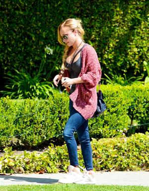 Hayden Panettiere heads to a friends house in West Hollywood on May 30, 2013