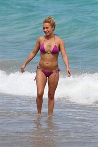 Hayden Panettiere - on the beach in Miami 3/31/13  