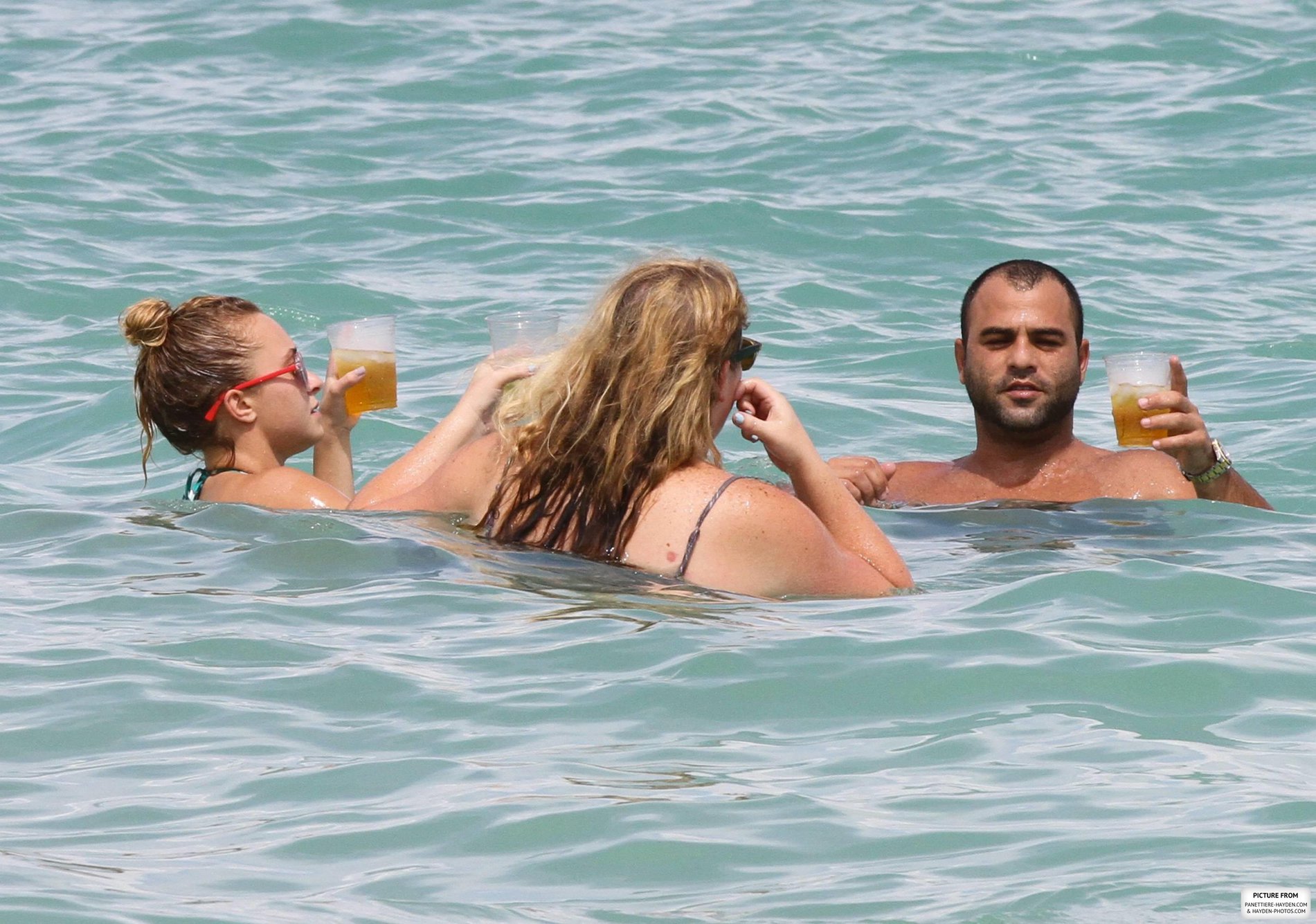 Hayden Panettiere Bikini Pictures Hayden Panettiere - Bikini candids in Miami 9/1/13